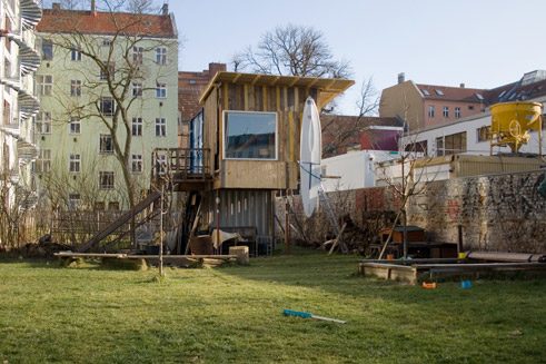 Baumhaus mitten in Berlin