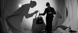 "오필리아의 그림자 극장"