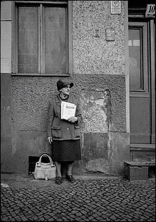 Berlin, Kreuzberg. Erwachet, am Görlitzer Bahnhof, 1974