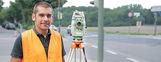 Christian Giordano (34)  vino a Alemania con una titulación de técnico en medición desde la ciudad italiana de Nápoles. Actualmente trabaja como agrimensor y delineante en un despacho de ingenieros en Ludwigshafen.