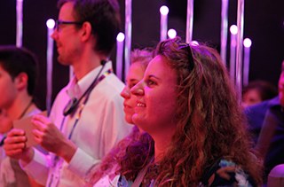 Während der Show Be(e) active