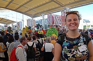 Rebecca bei der Foody-Parade