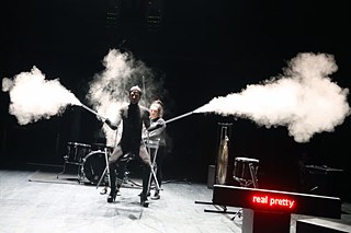 Ariel Efraim Ashbel: „Empire strikes back"