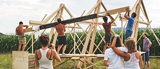 A Hello Wood egyszerű, praktikus, ugyanakkor minőségi építészettel kísérletezik