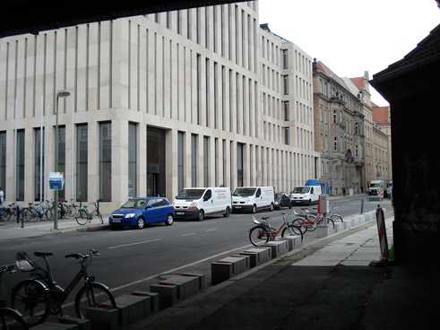 Jacob-und-Wilhelm-Grimm-Zentrum