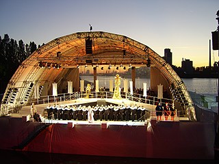 Teatro di Brema, palcoscenico sull'acqua