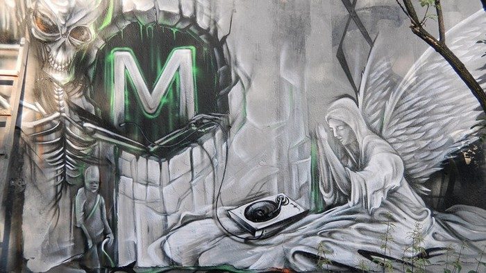 Magda hört Musik aus der Unterwelt