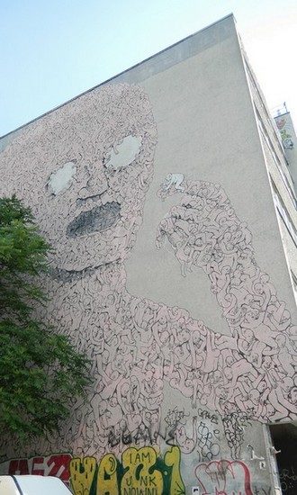 Ungetüm kurz vor der Nahrungsaufnahme