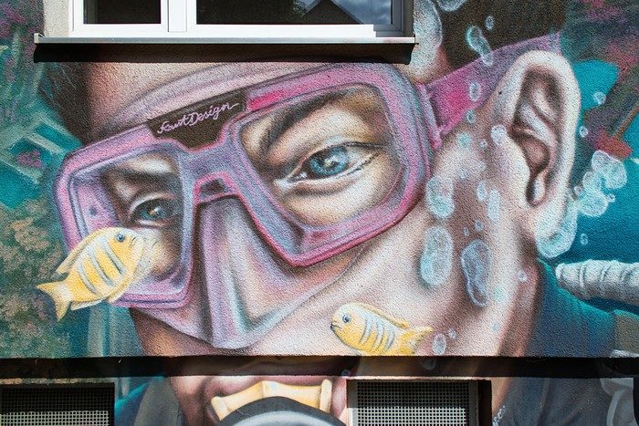 Brandvorwerkstraße: Taucher