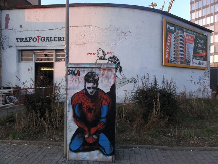 Die Trafo Galerie mit der Ausstellung „Rom ist da!“, der Spiderman entstand im Rahmen der Ausstellung von dem italienischen Street Art Künstler Solo 