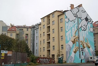 Pasta Oners Kunstwerk an der Metrostation Dejvická