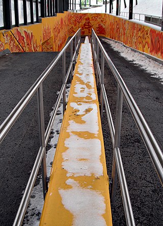 Oranžový podchod pro chodce v Gorbitz