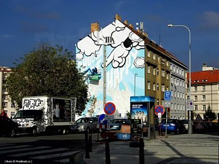 Pasta Oners Kunstwerk an der Metrostation Dejvická