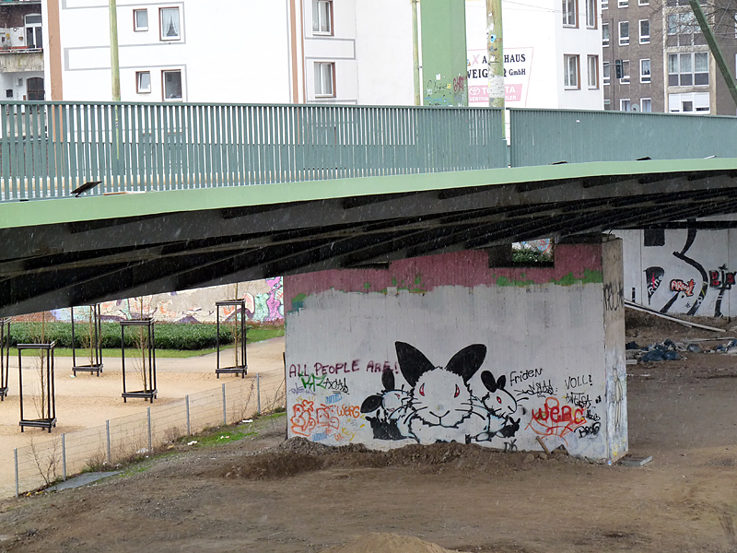 Mosty jsou u graffiti writerů oblíbené