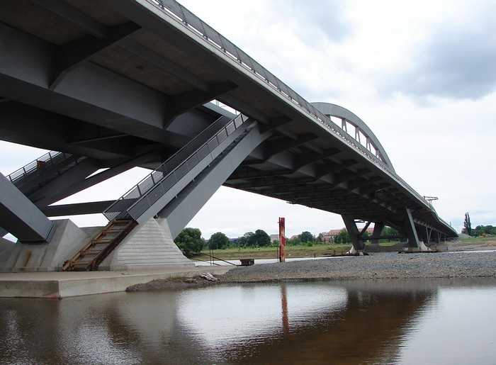Waldschlösschenbrücke