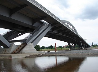 Waldschlösschenbrücke