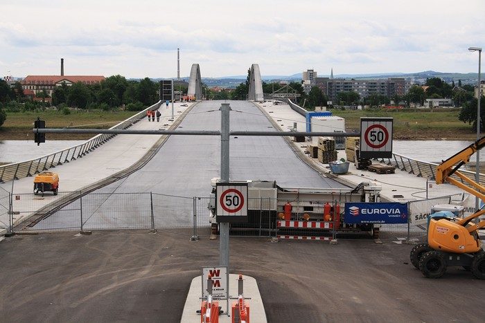 Waldschlösschenbrücke