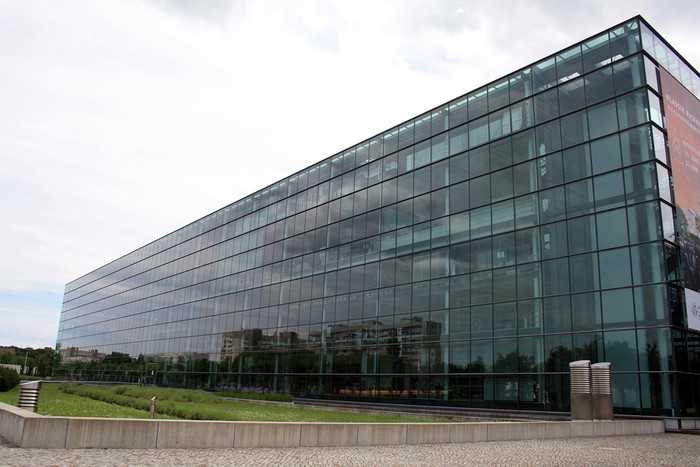 Skleněná manufaktura, výroba automobilů VW