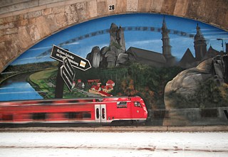 Mostní galerie na nádraží Bahnhof Mitte