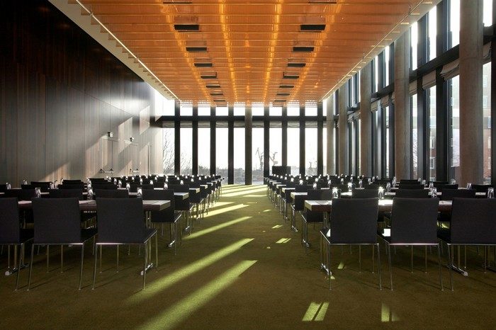 Empire Riverside: „Ballroom“