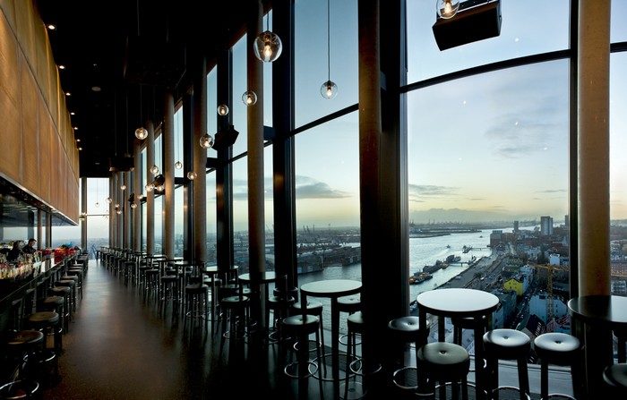 Empire Riverside: 20up, die Bar im 20. Stockwerk