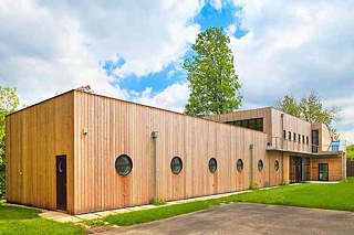 Administrativní budova Ermeg | Foto: Jiří Jiroutek