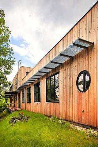 Administrativní budova Ermeg | Foto: Jiří Jiroutek