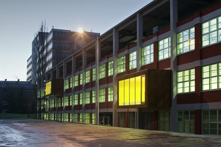 Lichtrohre mit Tagungsräumen © TOAST - Libor Stavjaník, Dušan Tománek