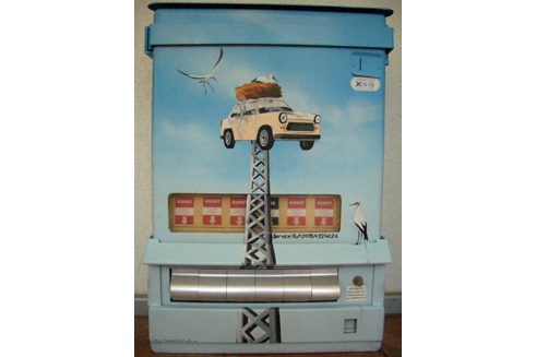 Art vending machine Trabant