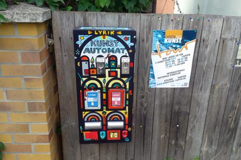 Art vending machine in Caputh