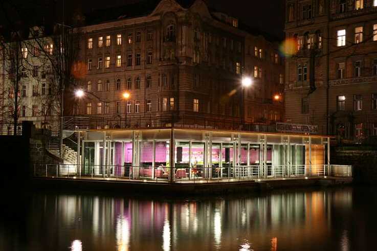 Jazz Dock 