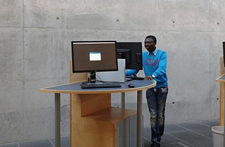 David So aus der Elfenbeinküste hat ein Bachelor in Germanistik an der Universität Bamberg gemacht und studiert nun Geschichte (Master).