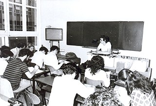 Deutschkurs im Jahr 1982. Im Foto: Johanna Wollny.