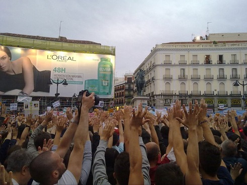 Demonstration der 15M auf der Puerta del Sol im Herzen Madrids, 2011 (Foto: Carlos)