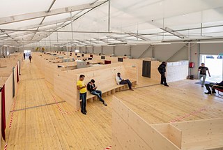 Nouzový program – lehké montované haly, Mnichov, Jan Schabert (günther & schabert Architekten)