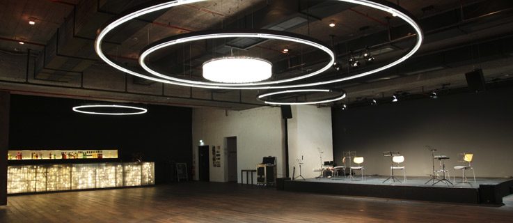Bar, club, concert hall at once: Hamburg's “resonanzaum” shows a possible way of building event rooms of the future.