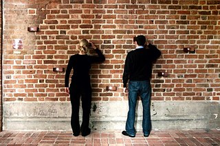 Helen Acosta, Benediktiergerät