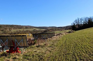 Sonnenenergie wird zur Warmwasserherstellung in den Gemeinschaftsunterkünften genutzt. 