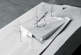 Modell des Yarlong Tsangpo Bootsanlegers