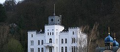 Außenansicht von Schloss Balmoral in Rheinland-Pfalz