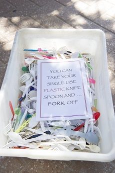 plastic cutlery