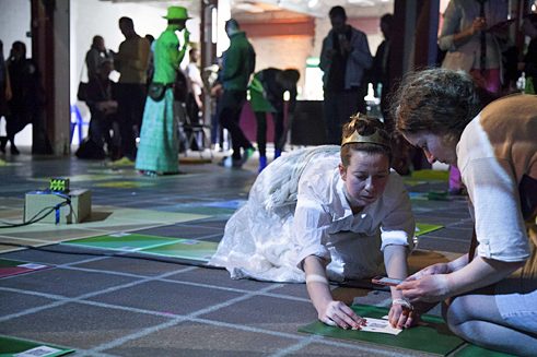 Interactive Game Performance: RE:WONDERLAND or FOLLOW THE WHITE RABBIT.