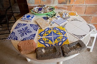 Azulejos que serão expostos em segunda sede do Acervo da Laje: a proposta é contar a história do lugar a partir destes objetos.