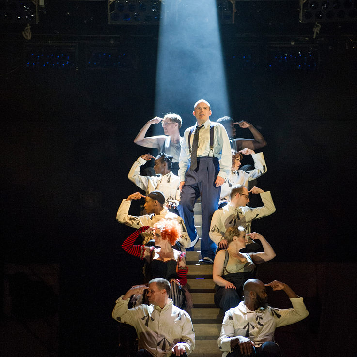Rory Kinnear and members of the company