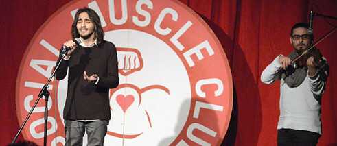 Im „Social Muscle Club“ erhalten Teilnehmer Einblicke in fremde Kulturen;