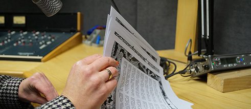 Reading of the Irish soldiers’ names at the recordings in Dublin City Council, April 2016
