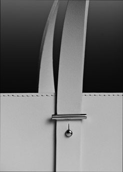 Friederike Daumiller, Beschlag