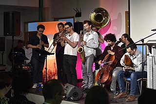Jubiläumsfeier des Goethe-Instituts Dresden: Dresdner Brassband Banda comunale/internationale