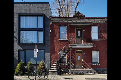 A modern version of the “Querelle des Anciens et des Modernes” in the Mile-Ex neighbourhood in Montréal, 2014.