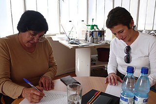 “Lugar común”, participantes llenando el cuestionario para el proyecto